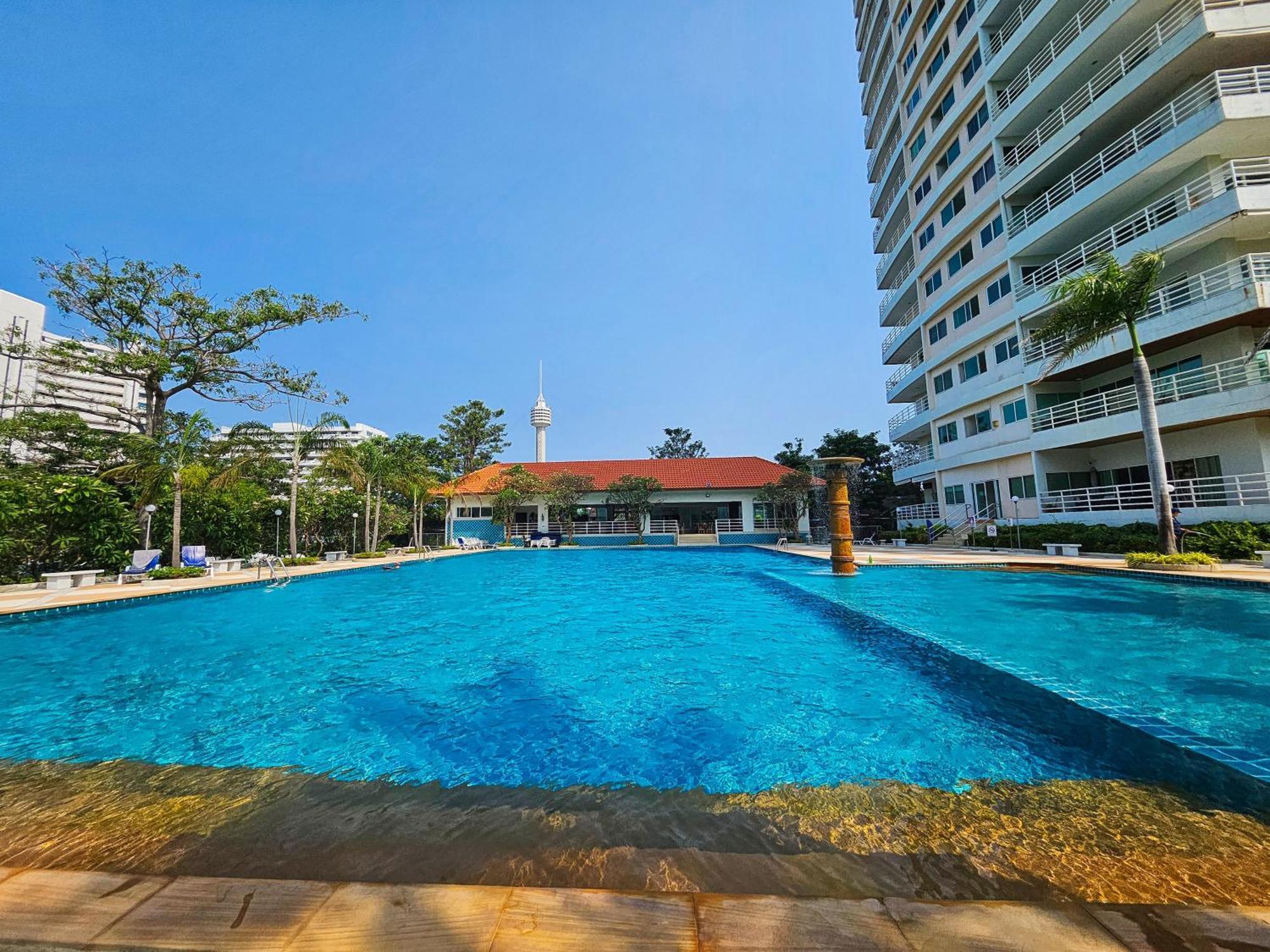 View Talay 5 Jomtien Beachfront Pattaya Zewnętrze zdjęcie