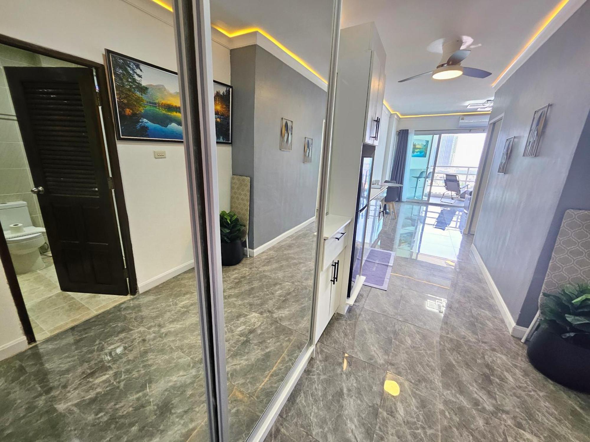 View Talay 5 Jomtien Beachfront Pattaya Zewnętrze zdjęcie